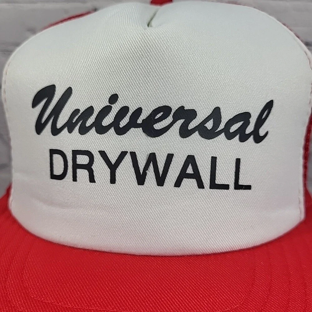 Vintage Trucker Hat Universal Drywall Mens‎ OSFA Red Mesh Snapback Cap